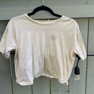 Boyfriend cut cropped T-shirt 3/$30
